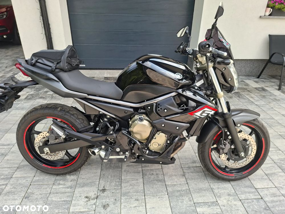 Yamaha XJ - 6