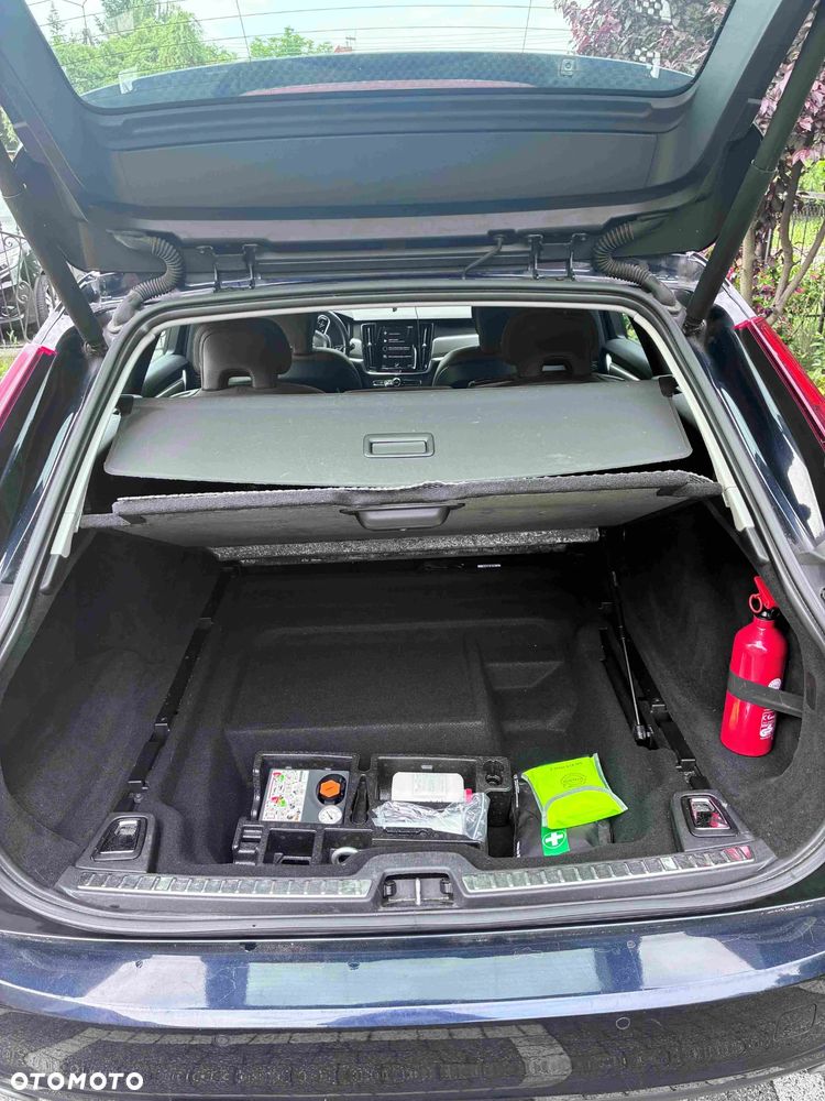 Volvo V90 D4 AWD Momentum - 18