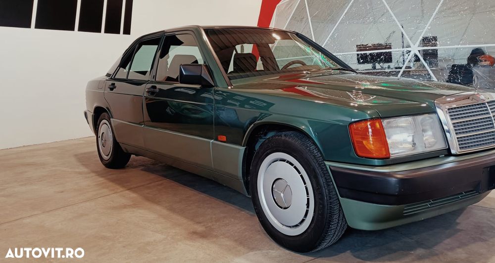 Mercedes-Benz W201 - 18