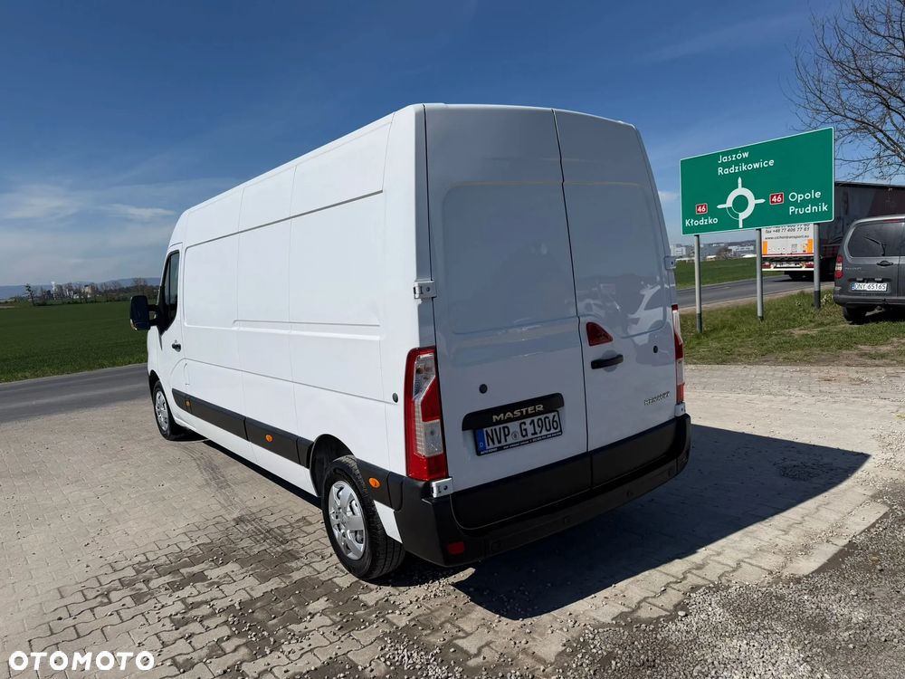 Renault Master Maxi - 8