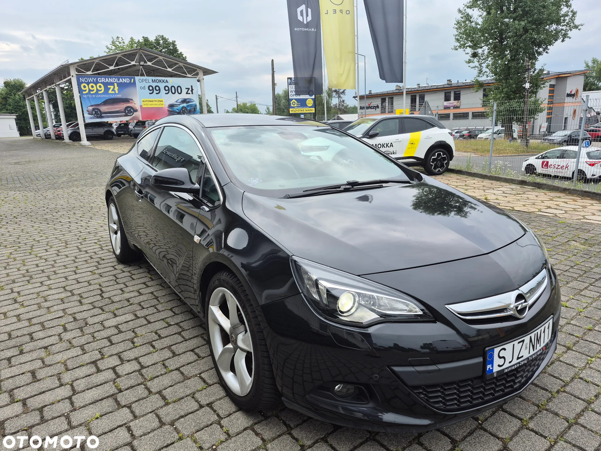 Opel Astra IV GTC 1.6 T Sport - 4