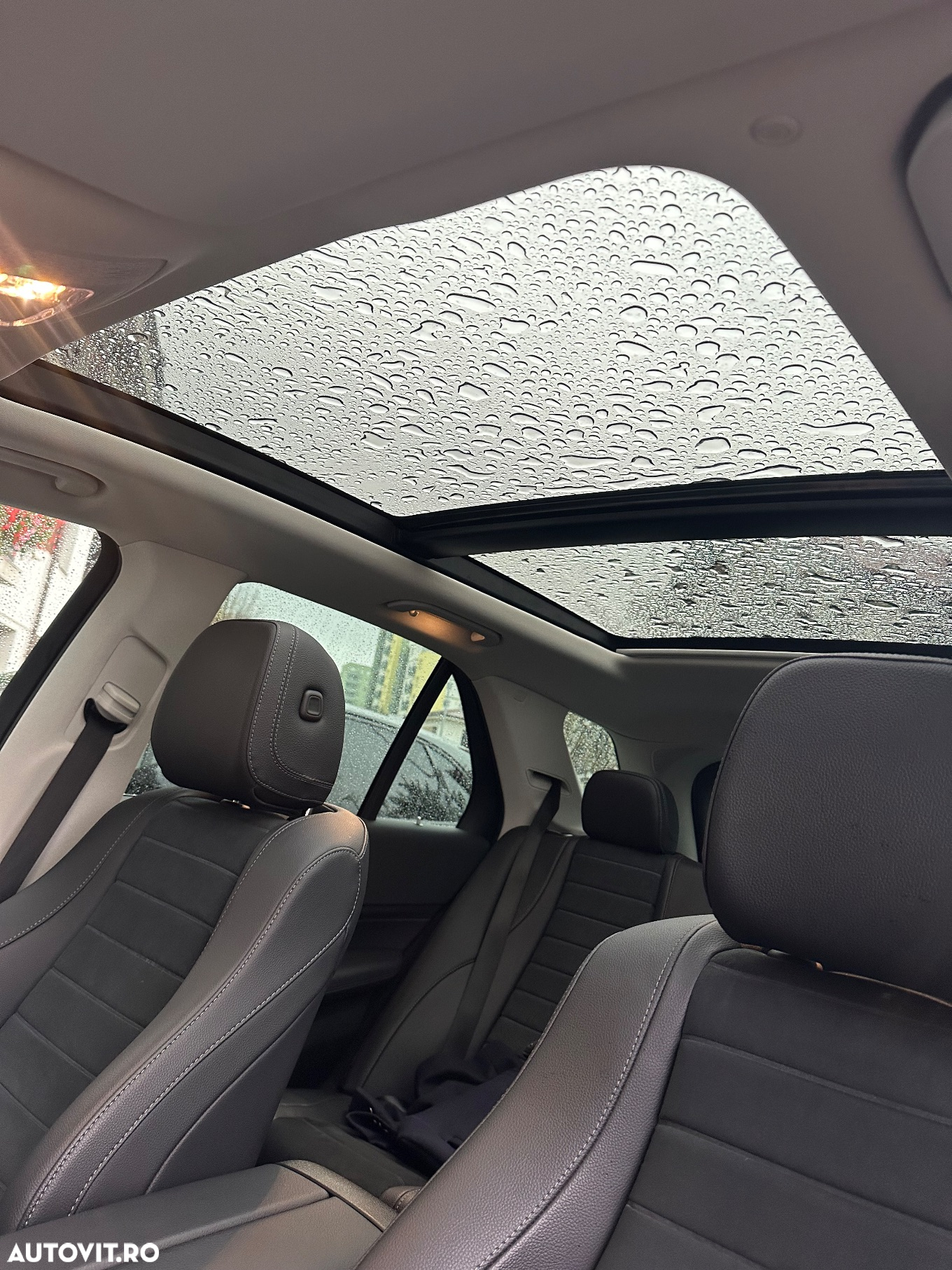 Mercedes-Benz GLE 300 d 4Matic 9G-TRONIC AMG Line - 6