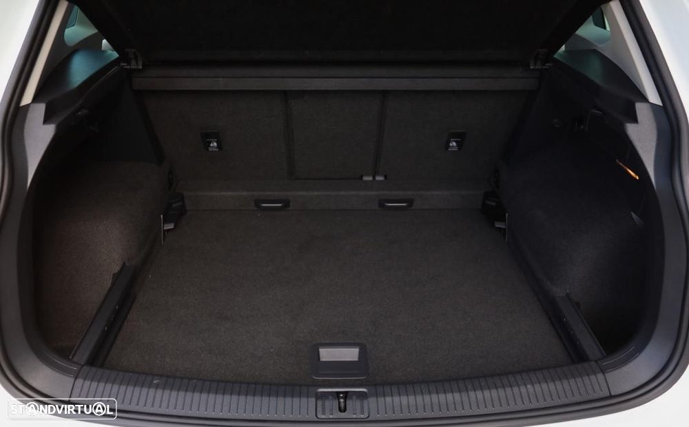 VW Tiguan 1.6 TDI Confortline - 17