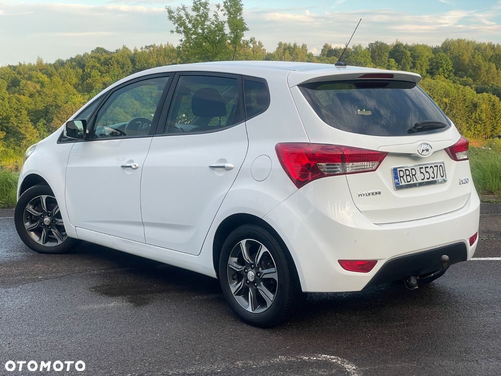 Hyundai ix20 - 3