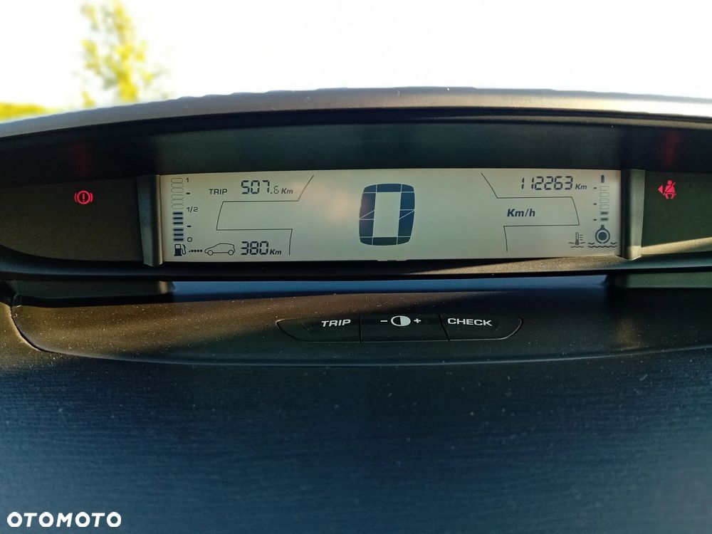 Citroën C4 1.6 HDi SX - 15