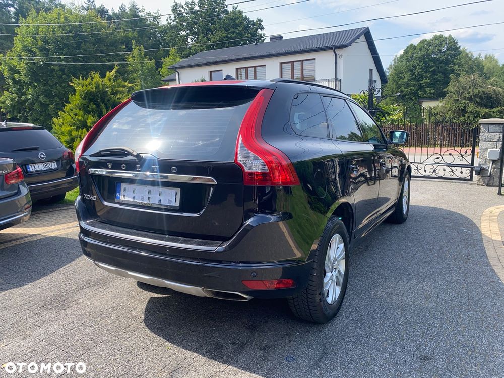 Volvo XC 60 - 6