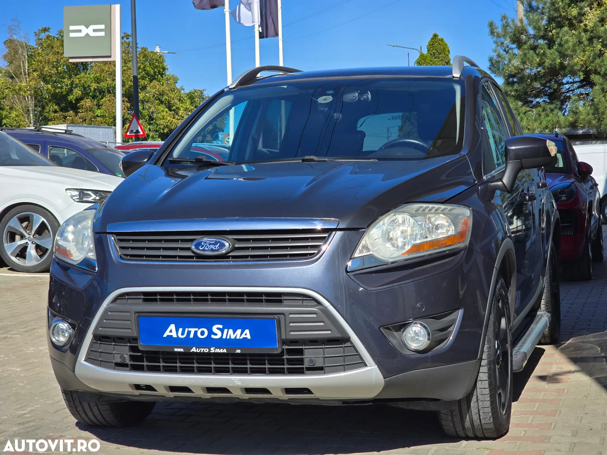 Ford Kuga - 4