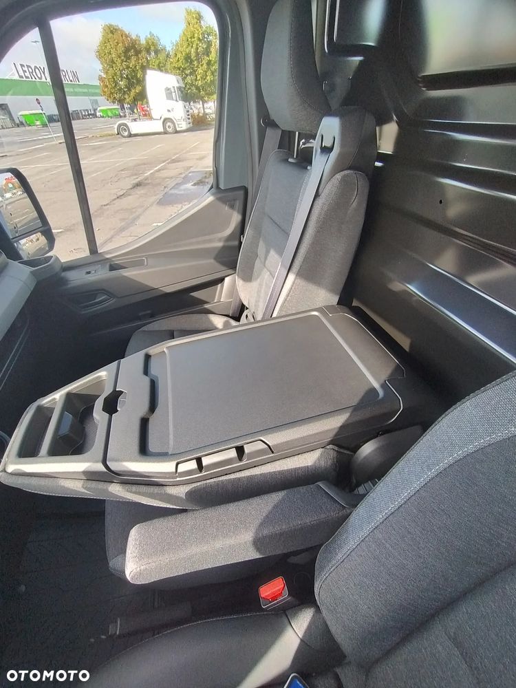 Nissan Interstar - 19