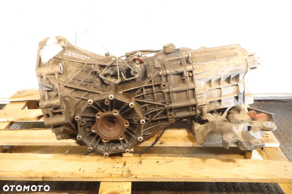 SKRZYNIA BIEGÓW 6 BIEGOWA AUDI A6 C6 2.0TDI JWS - 3