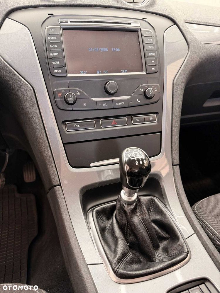Ford Mondeo - 7