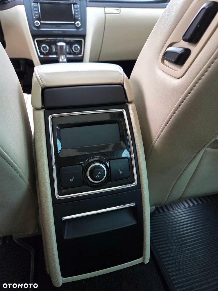 Skoda Superb 2.0 TDI 4x4 L&K DSG - 12