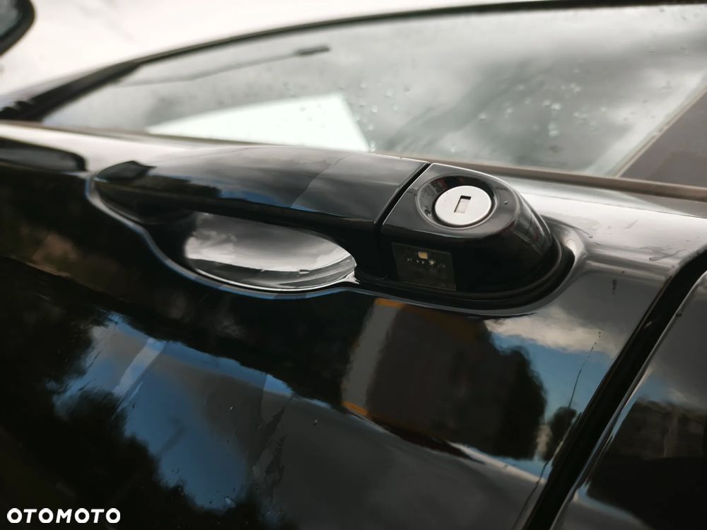 BMW Seria 1 118d Edition Metropolitan - 11