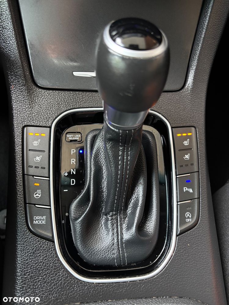 Hyundai i30 1.4 T-GDI DCT Premium - 5