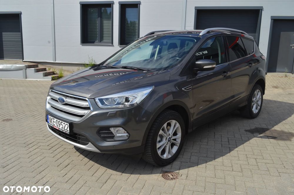 Ford Kuga 2.0 TDCi AWD Titanium - 4