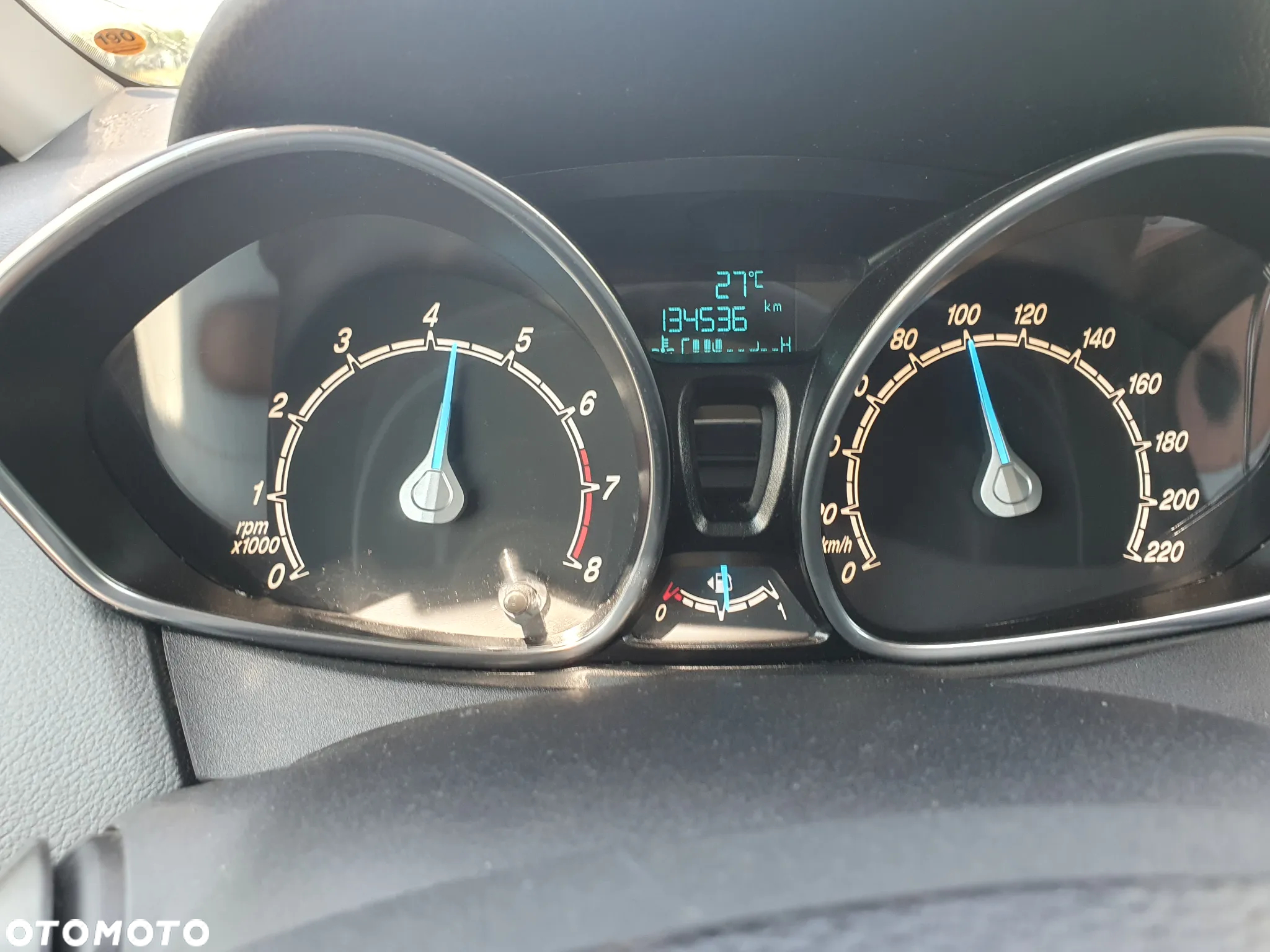 Ford Tourneo Courier 1.0 EcoBoost S&S Trend - 12
