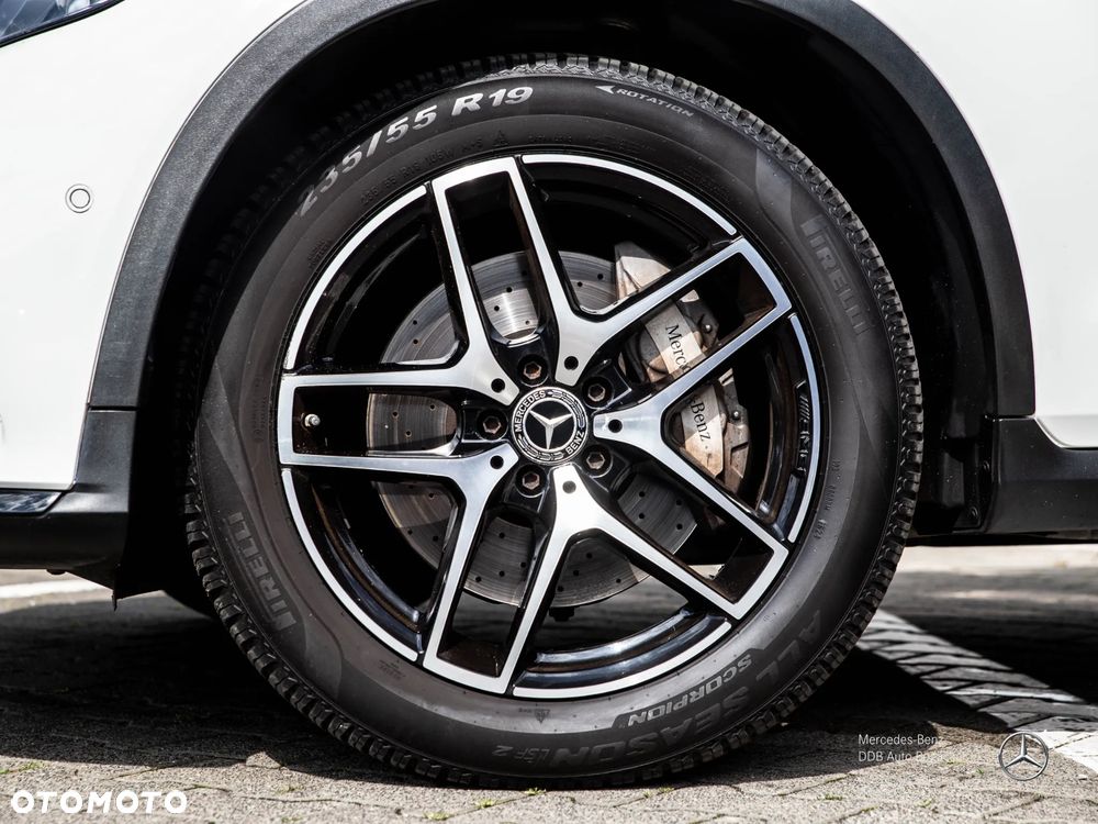 Mercedes-Benz GLC - 7