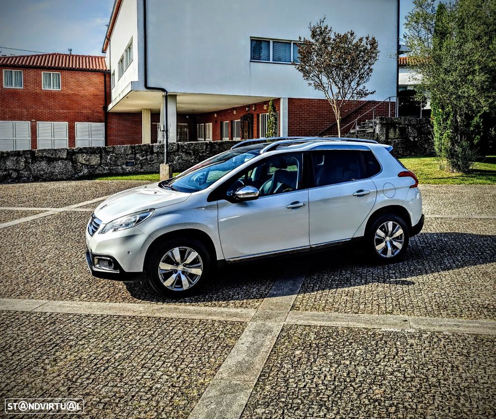 Peugeot 2008 1.6 BlueHDi Allure - 25