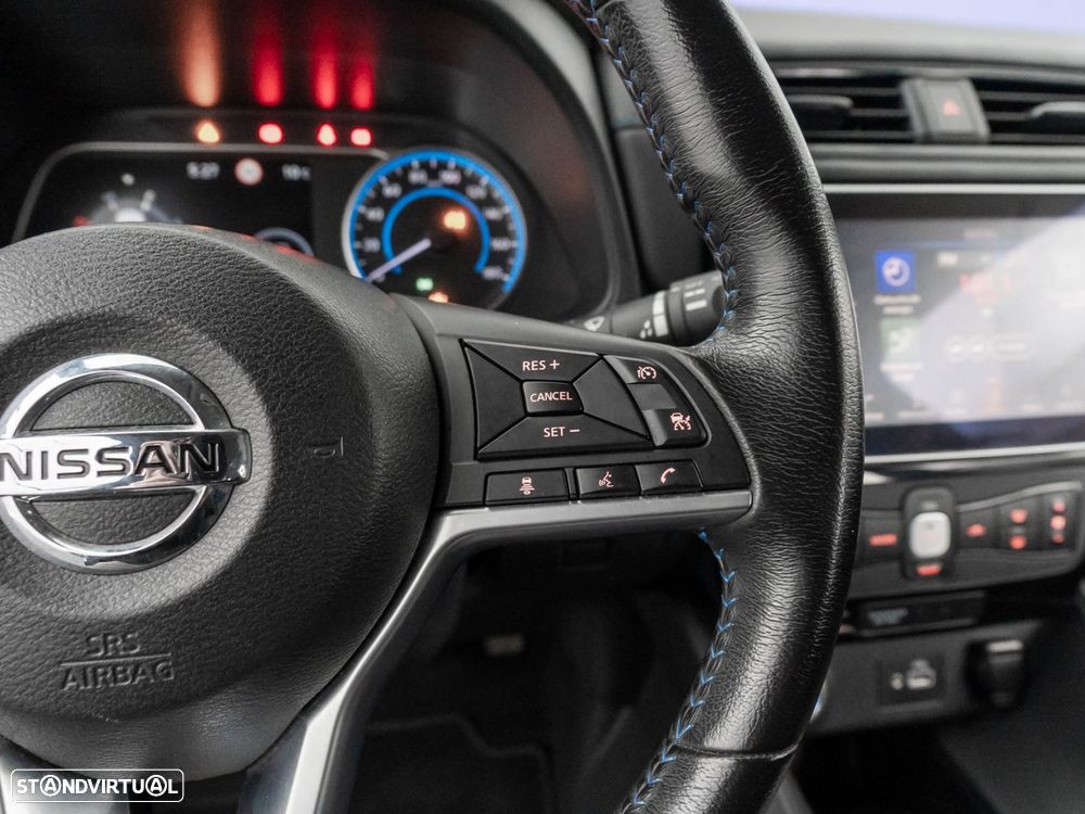 Nissan Leaf N-Connecta - 23