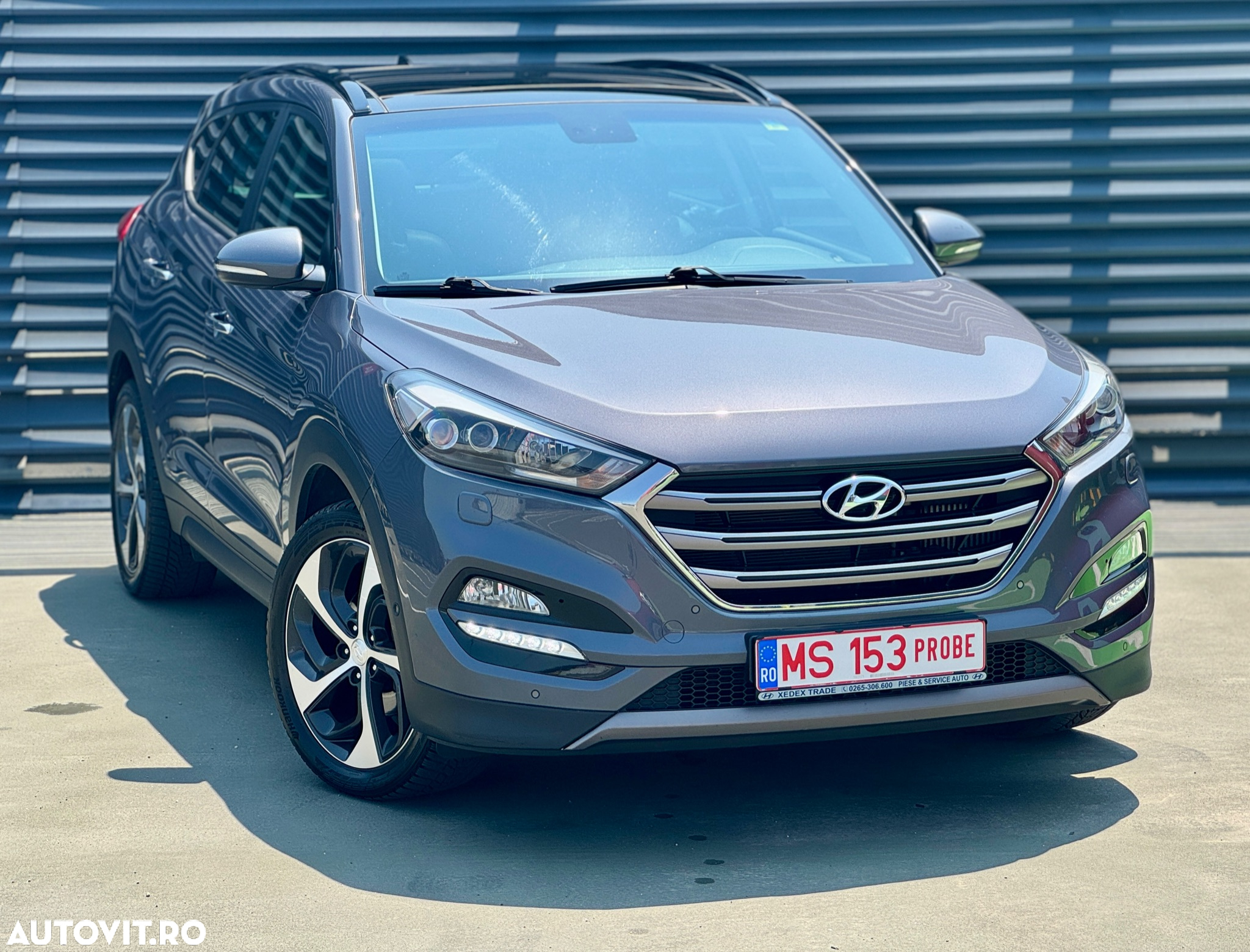 Hyundai Tucson 2.0 CRDI 4WD Automatik Style - 2