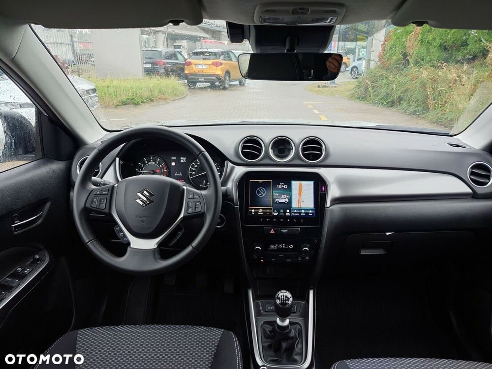 Suzuki Vitara 1.4 Boosterjet mHEV Premium Plus 2WD - 11