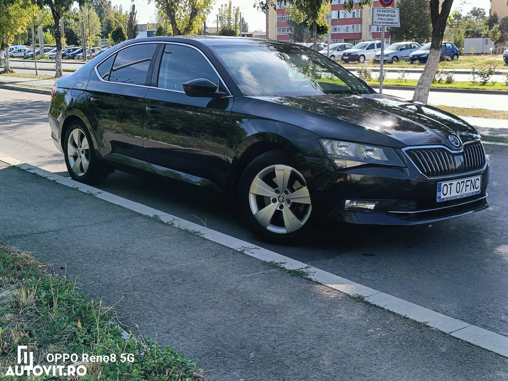 Skoda Superb 2.0 TDI Ambition - 9