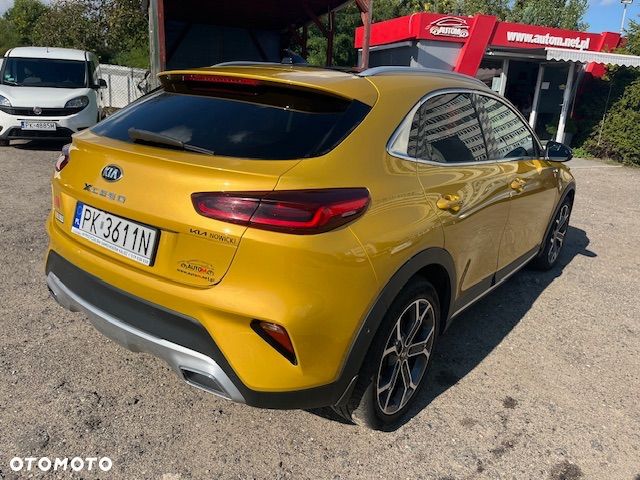 Kia XCeed 1.6 T-GDI L Business Line DCT - 4