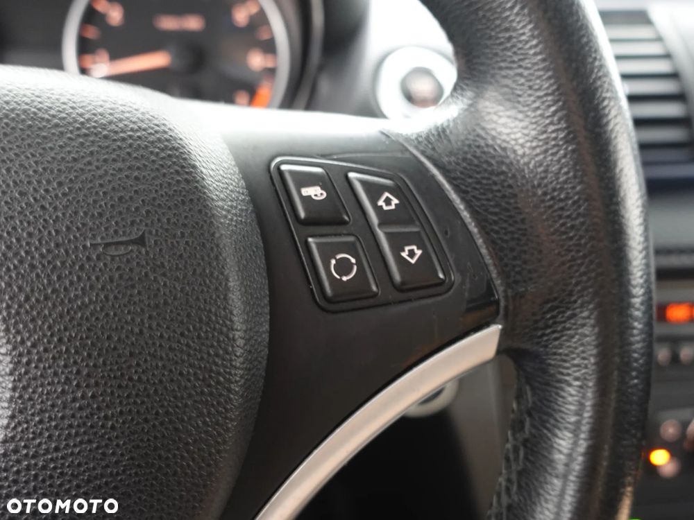 BMW Seria 1 118i - 34