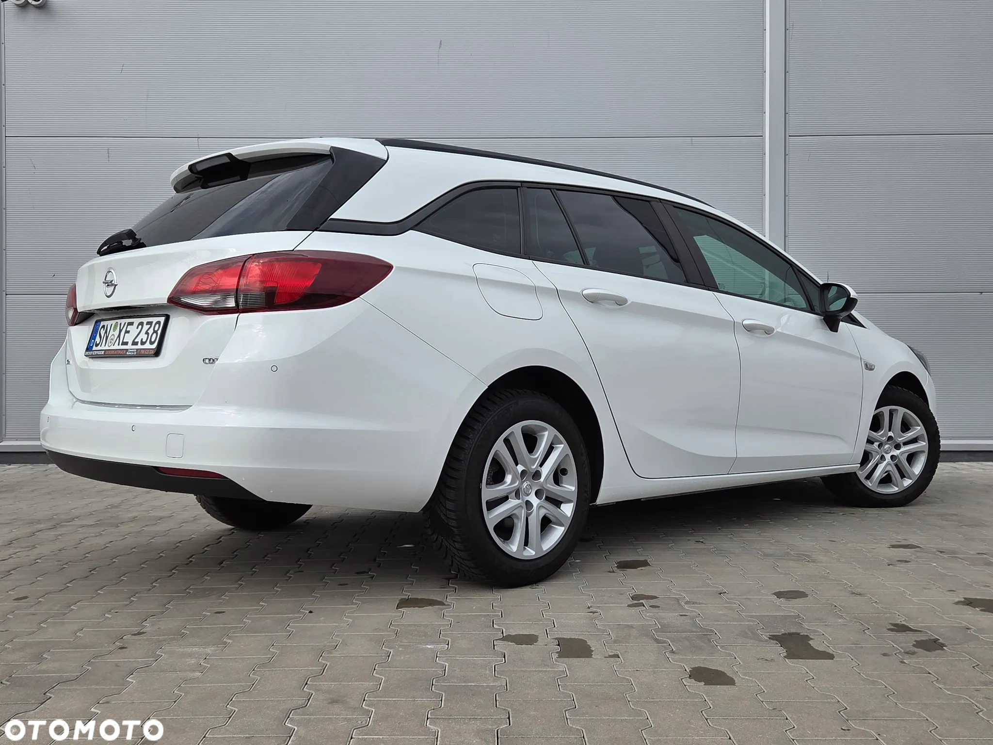 Opel Astra 1.6 D (CDTI) Sports Tourer Business - 26