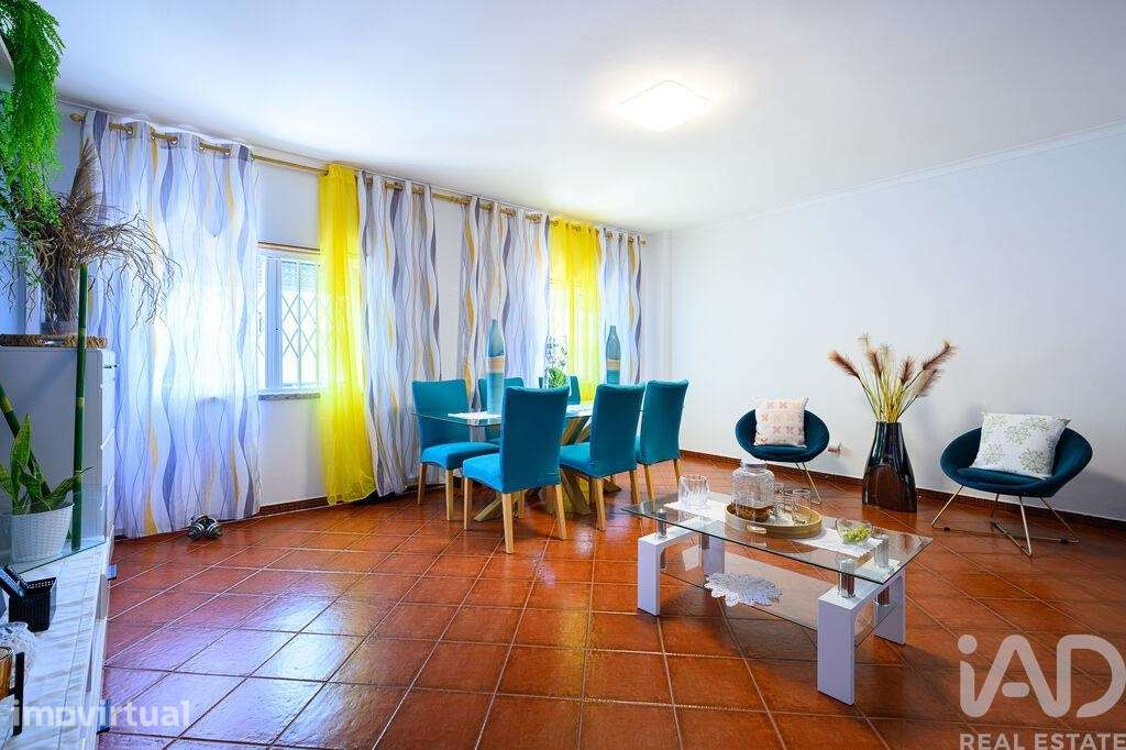 Apartamento T3 em Pinhal Novo de 103,96 m2 - Grande imagem: 2/39