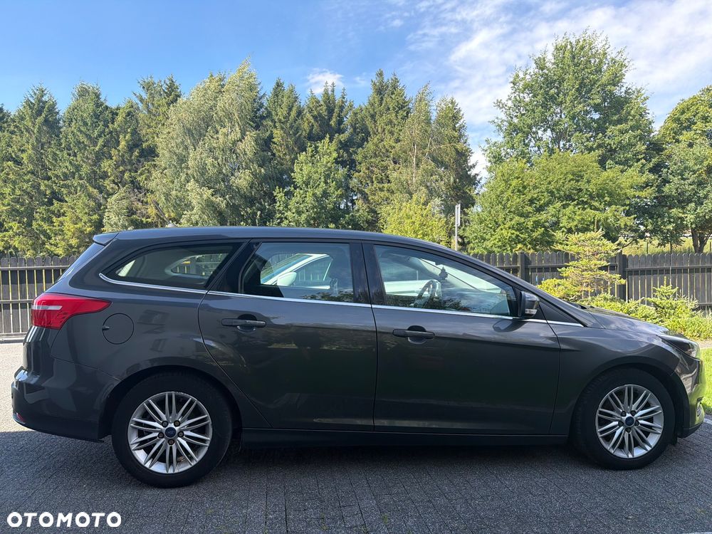Ford Focus - 18