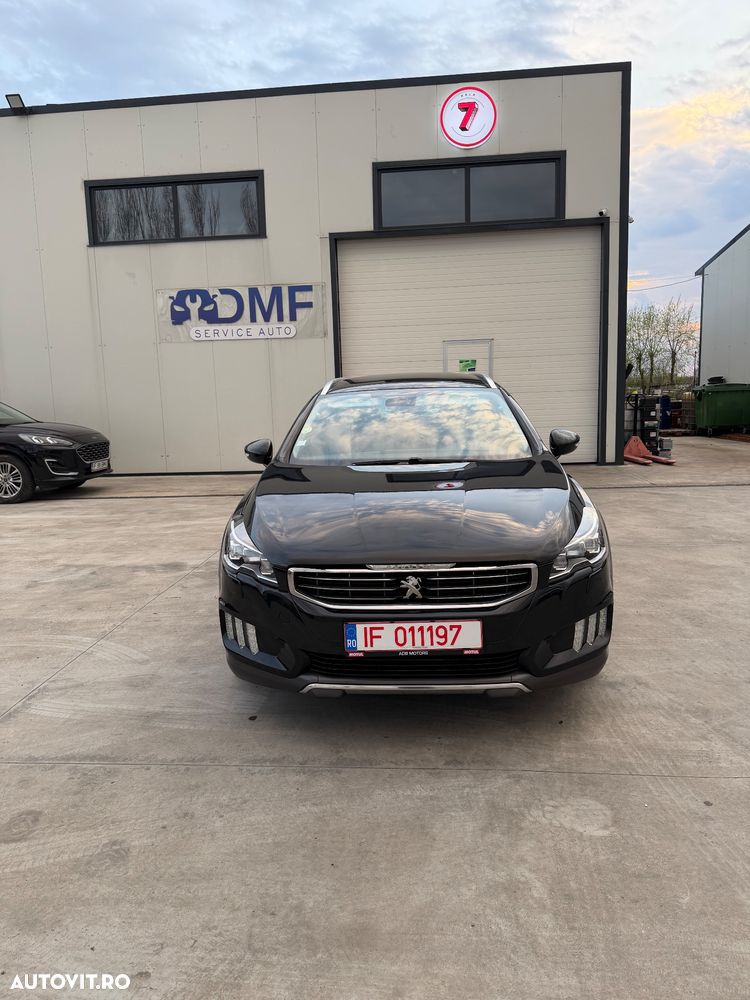 Peugeot 508 RXH Hybrid4 - 1