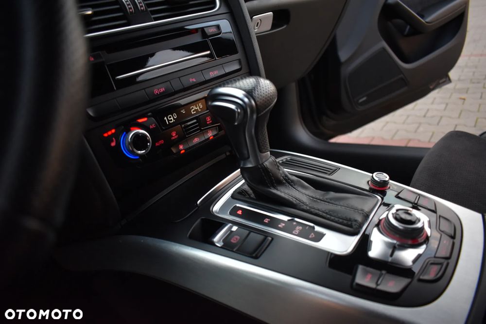 Audi A4 Limousine 3.0 TDI Quattro Tiptronic - 16