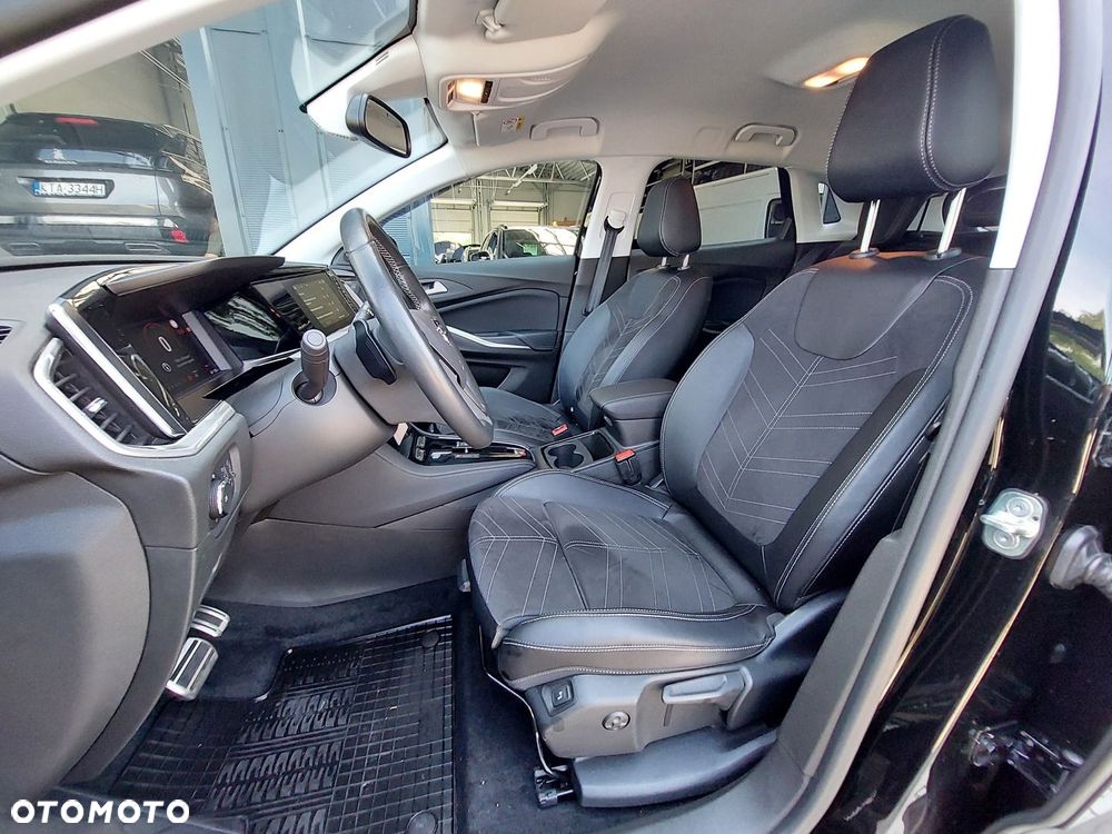 Opel Grandland 1.2 T GS S&S - 12
