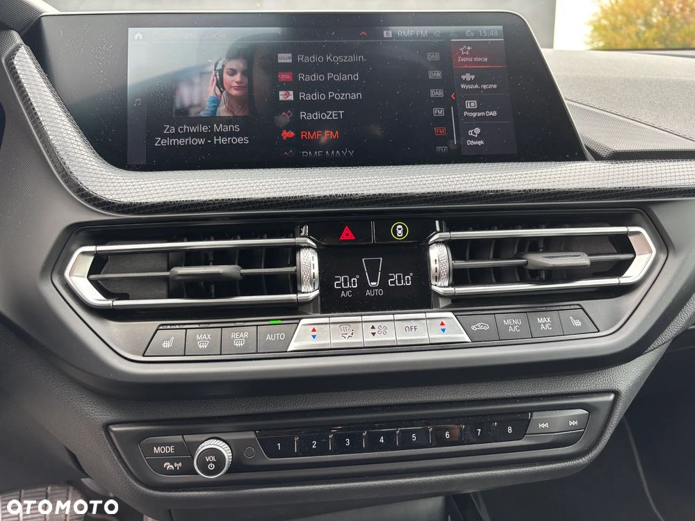 BMW Seria 2 218i - 13