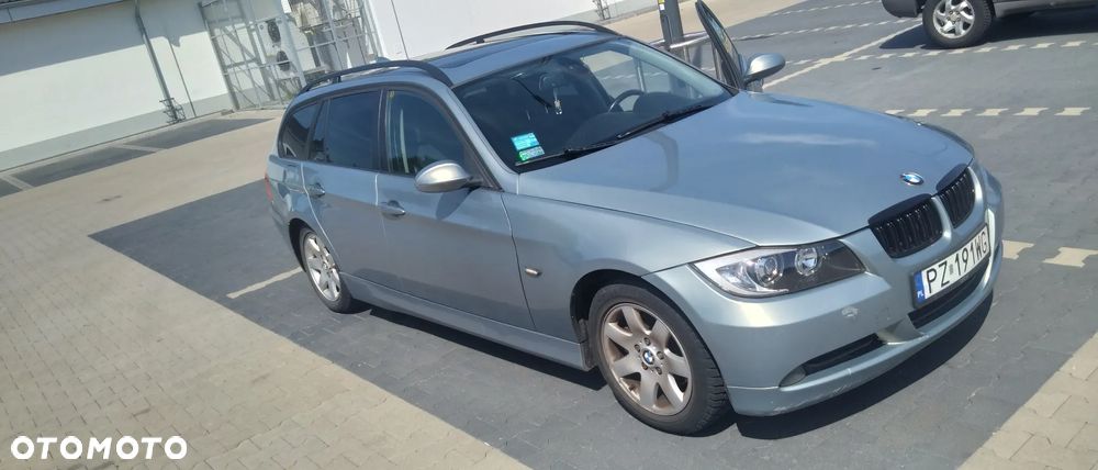 BMW Seria 3 320d - 4
