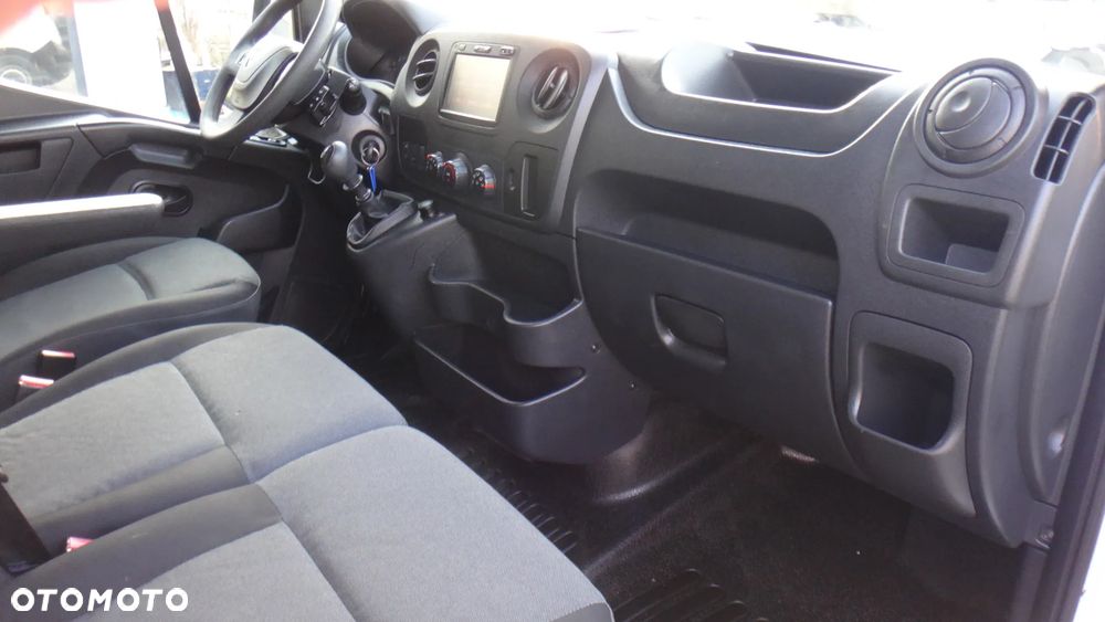 Renault Master - 9