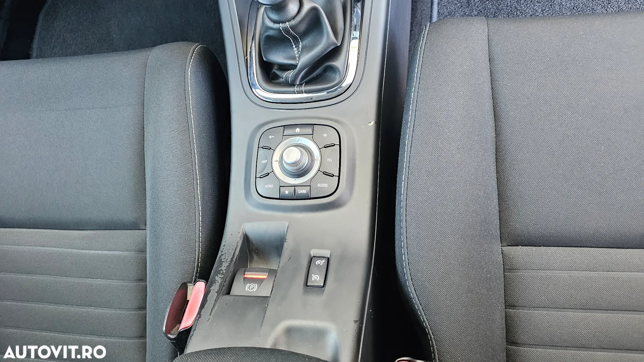 Renault Megane ENERGY TCe 115 Start & Stop LIMITED - 16