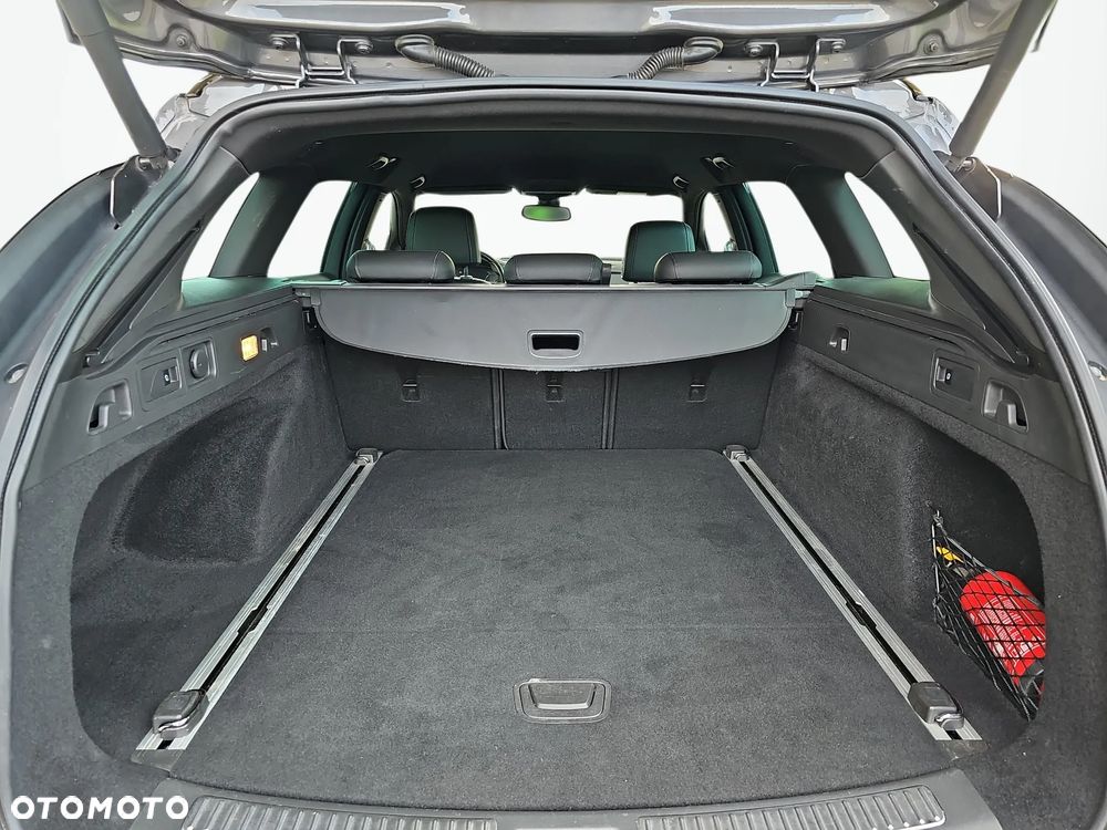 Opel Insignia 2.0 T 4x4 GSi S&S - 35