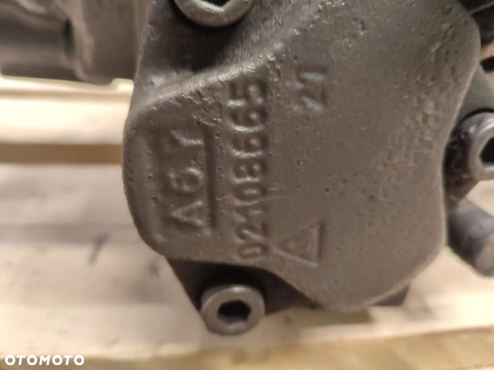 Hydromotor pompa hydrauliczna 089153 MERLO P30.7 - 8