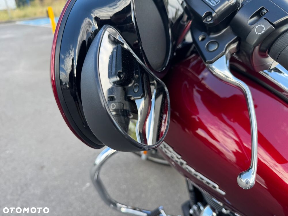 Harley-Davidson Touring Street Glide - 7