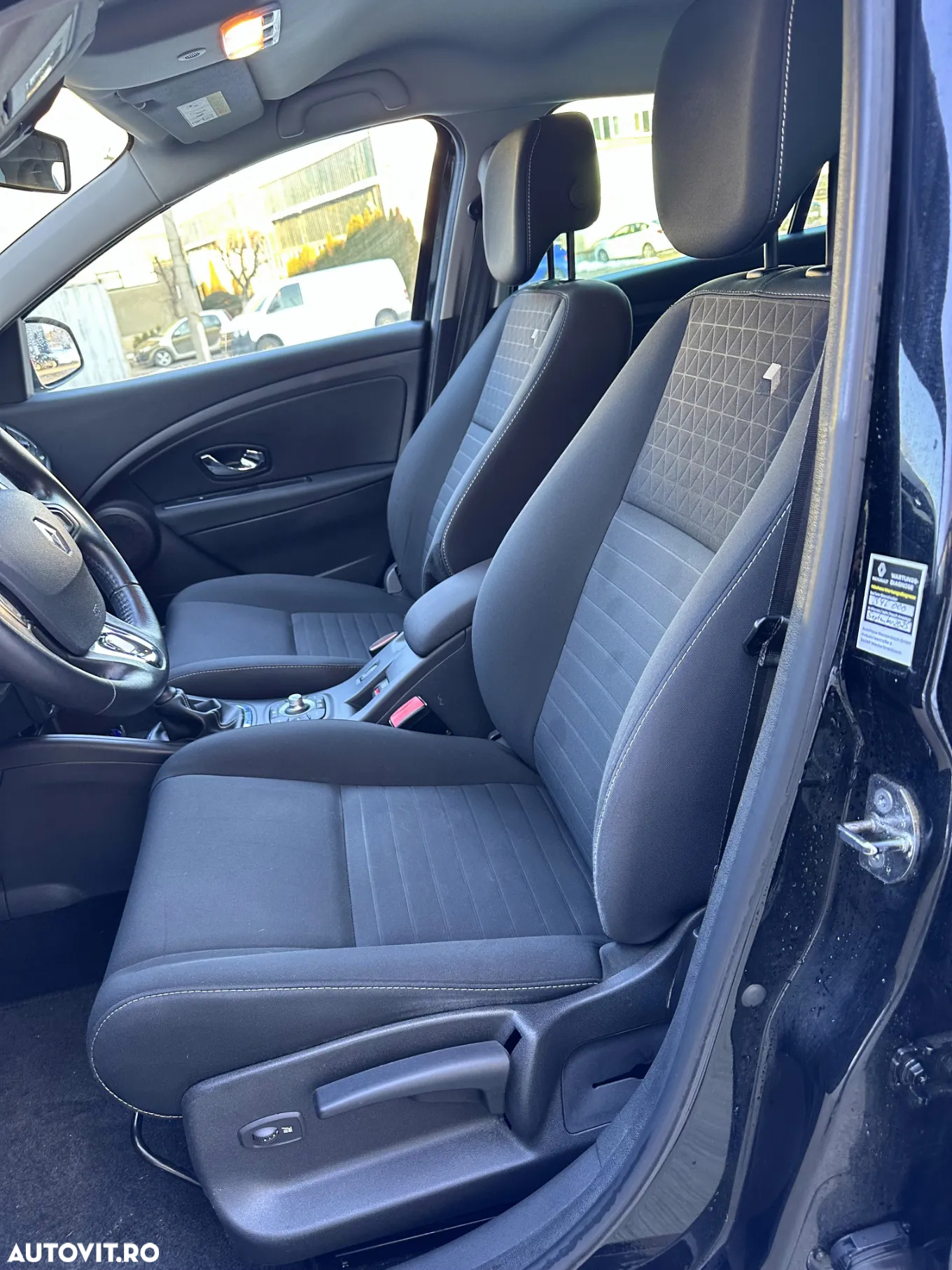 Renault Megane dCi 110 FAP LIMITED - 17