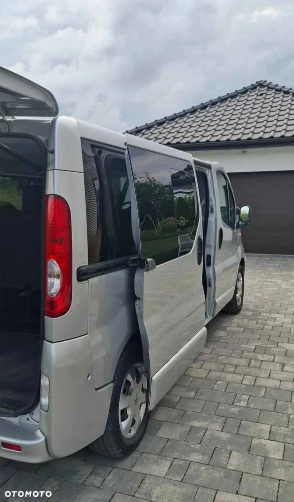 Renault Trafic - 14