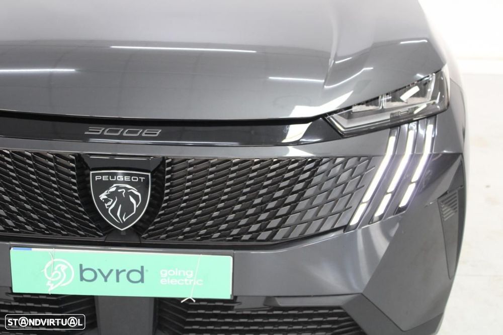 Peugeot e-3008 73 kWh Allure — fotografia 5