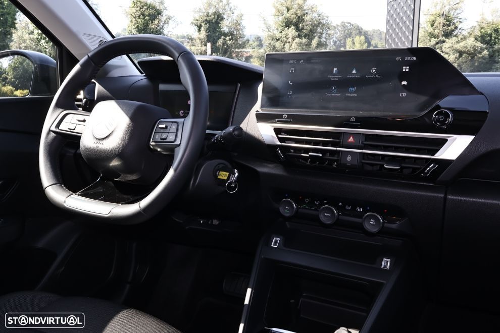 Citroën e-C4 50 kWh Plus - 11