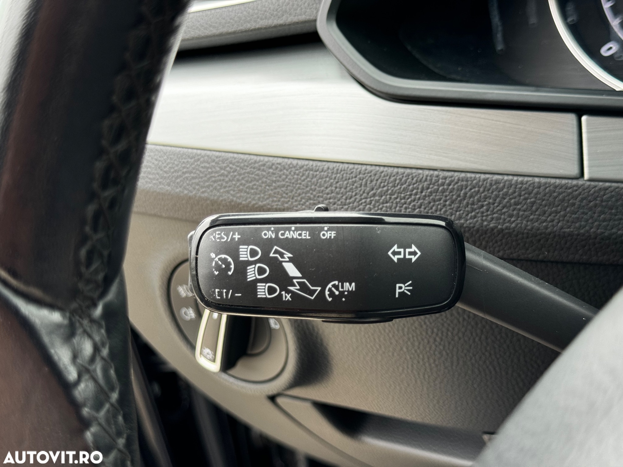 Skoda Superb 2.0 TDI DSG Ambition - 25