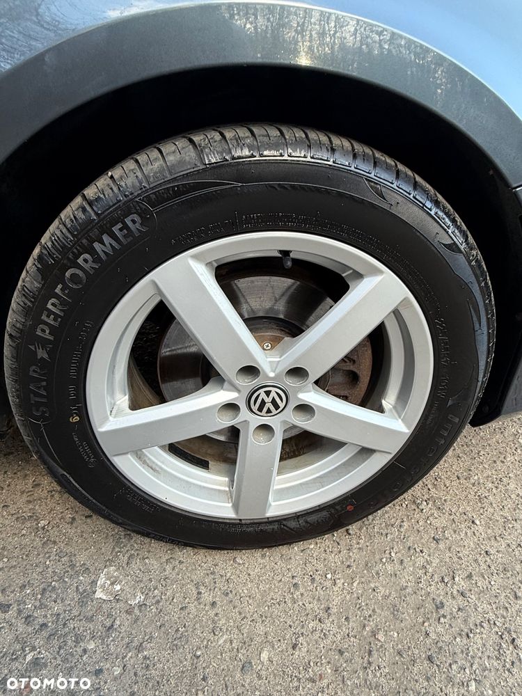 Volkswagen Passat 2.0 TDI BlueMotion Technology Comfortline - 19