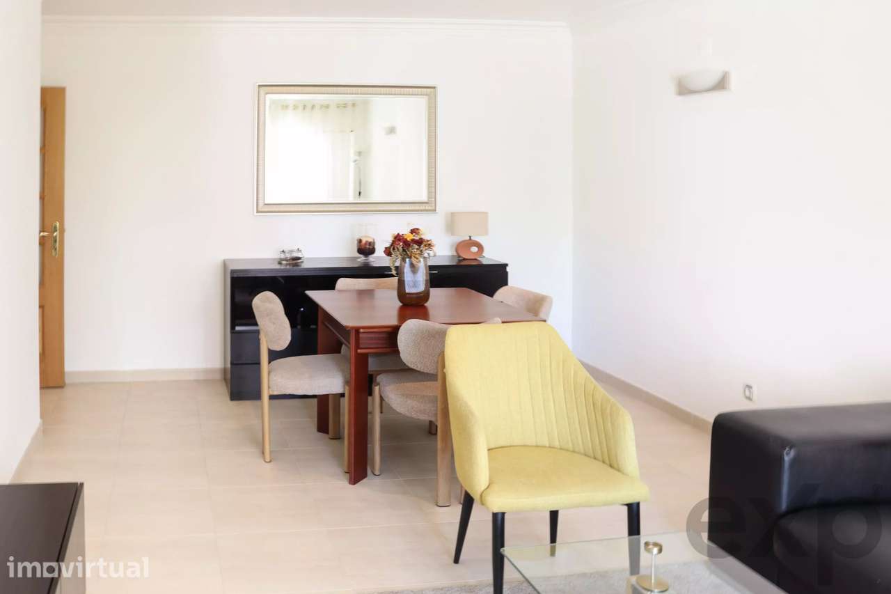 T3 Mobilado com Luxos em Ramada e Caneças - Grande imagem: 4/21