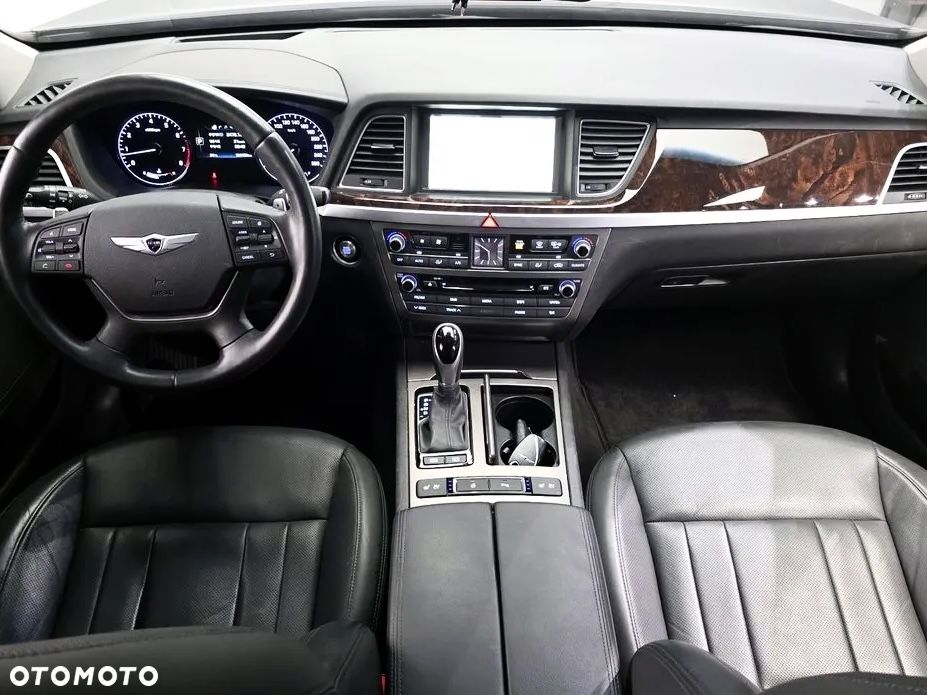 Genesis G80 - 6