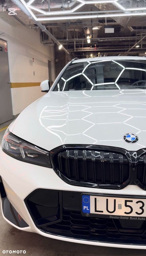 BMW Seria 3 330i xDrive M Sport - 12