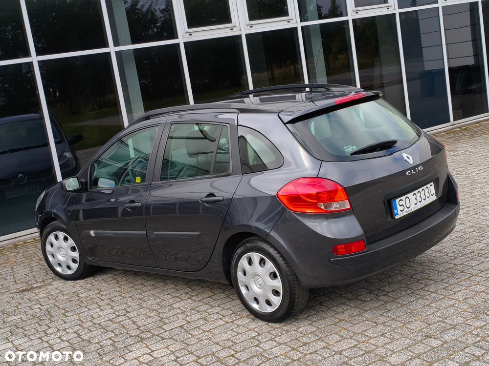 Renault Clio - 5